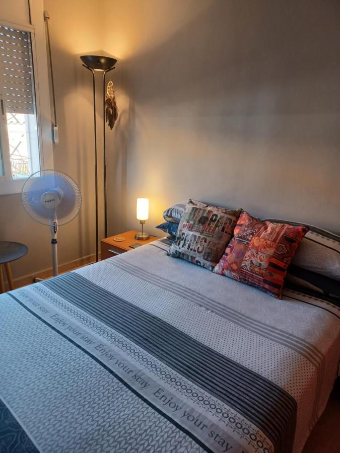 Apartamento Entero De Tres Habitaciones, Cerca De La Playa! Acogedor, Luminoso Y Tranquilo มัลกรัตเดมาร์ ภายนอก รูปภาพ