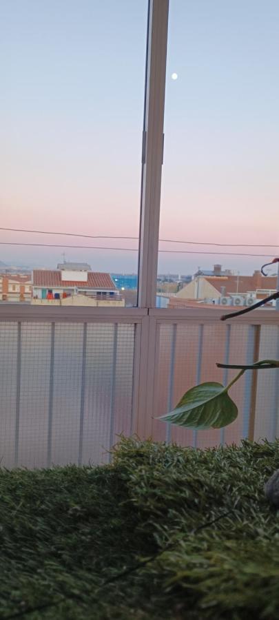 Apartamento Entero De Tres Habitaciones, Cerca De La Playa! Acogedor, Luminoso Y Tranquilo มัลกรัตเดมาร์ ภายนอก รูปภาพ