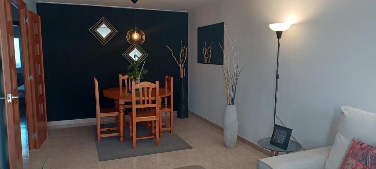 Apartamento Entero De Tres Habitaciones, Cerca De La Playa! Acogedor, Luminoso Y Tranquilo มัลกรัตเดมาร์ ภายนอก รูปภาพ