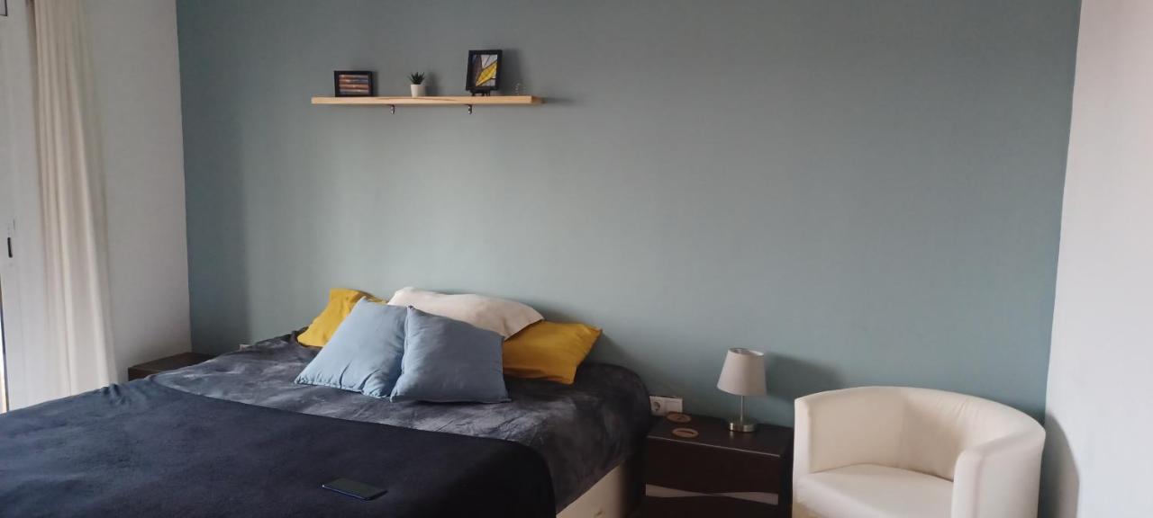 Apartamento Entero De Tres Habitaciones, Cerca De La Playa! Acogedor, Luminoso Y Tranquilo มัลกรัตเดมาร์ ภายนอก รูปภาพ